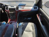 Used 2008 Cadillac Escalade ESV AWD image 4