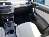 Used 2018 Volkswagen Tiguan SE image 5
