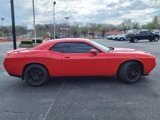 Used 2018 Dodge Challenger SXT image 2