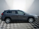 Used 2016 Jeep Cherokee Latitude image 2