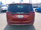 Used 2023 Chrysler Pacifica Touring-L image 6