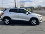 Used 2018 Chevrolet Trax LS image 2