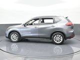 Used 2017 Nissan Rogue SV image 3