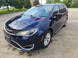 Used 2018 Chrysler Pacifica Touring-L Plus w/ Tire & Wheel Group image 3
