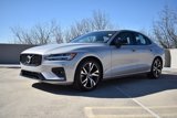 Certified 2025 Volvo S60 B5 Core image 3