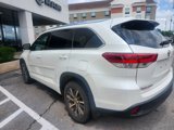Used 2017 Toyota Highlander XLE image 4