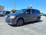 Used 2017 Dodge Grand Caravan SXT image 3