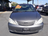 Used 2004 Toyota Camry LE image 2