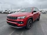 Used 2025 Jeep Compass Latitude w/ Altitude Special Edition image 3