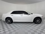 Used 2012 Chrysler 300 Limited w/ Luxury Group image 4
