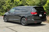 Used 2018 Chrysler Pacifica Touring Plus w/ S Appearance Package image 6