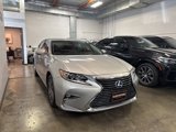 Used 2016 Lexus ES 300h w/ Navigation System Package image 3