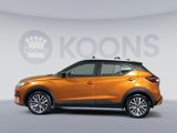 Used 2021 Nissan Kicks SV image 2