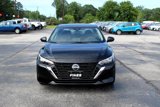 Used 2024 Nissan Sentra SV image 3
