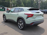Certified 2024 Chevrolet Trax RS w/ Driver Confidence Package image 4
