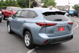 Used 2022 Toyota Highlander LE image 3