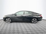 Used 2023 Hyundai Elantra SEL w/ Convenience Package image 4
