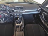 Used 2017 FIAT 124 Spider Classica image 3