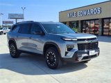 Used 2024 Chevrolet Traverse Z71 image 3