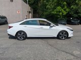 Certified 2023 Hyundai Elantra SEL w/ Convenience Package image 2