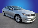 Used 2018 Kia Optima LX w/ 17" Alloy Wheels Package image 3