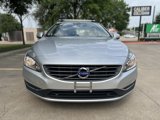 Used 2016 Volvo V60 T5 Premier w/ Convenience Package image 2