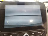 Used 2018 Chevrolet Malibu LT image 3