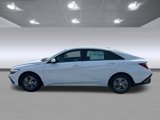 New 2025 Hyundai Elantra SE image 4