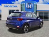 Used 2023 Hyundai Venue Limited image 3