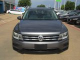 Used 2018 Volkswagen Tiguan S image 2