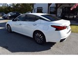 Used 2023 Nissan Altima 2.5 SV image 3