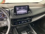 Used 2023 Nissan Rogue SV image 2
