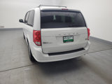 Used 2016 Dodge Grand Caravan SXT image 6