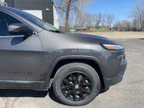 Used 2015 Jeep Cherokee Latitude w/ Cold Weather Group image 2