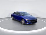 New 2025 Hyundai Elantra SE image 2