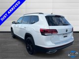 Used 2023 Volkswagen Atlas SE w/ Black Wheel Package image 5