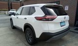 Used 2023 Nissan Rogue S image 2