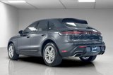Certified 2022 Porsche Macan image 3