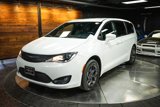 Used 2018 Chrysler Pacifica Touring Plus w/ S Appearance Package image 2