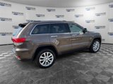 Used 2017 Jeep Grand Cherokee Limited image 5