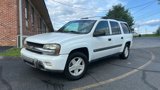 Used 2003 Chevrolet TrailBlazer 4WD w/ Preferred Equipment Group image 2