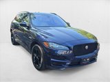 Used 2019 Jaguar F-PACE Prestige image 3