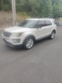 Used 2016 Ford Explorer XLT w/ Equipment Group 201A image 6