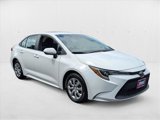 Used 2022 Toyota Corolla LE image 3