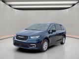 New 2025 Chrysler Pacifica Select image 3