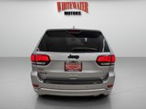 Used 2017 Jeep Grand Cherokee Altitude image 3