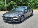 Used 2024 Hyundai Elantra SEL image 2