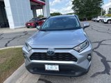 Used 2021 Toyota RAV4 XLE image 4
