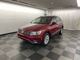 Used 2018 Volkswagen Tiguan SE w/ Front Fog Lights Package image 2