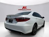 Used 2016 Toyota Camry SE image 5
